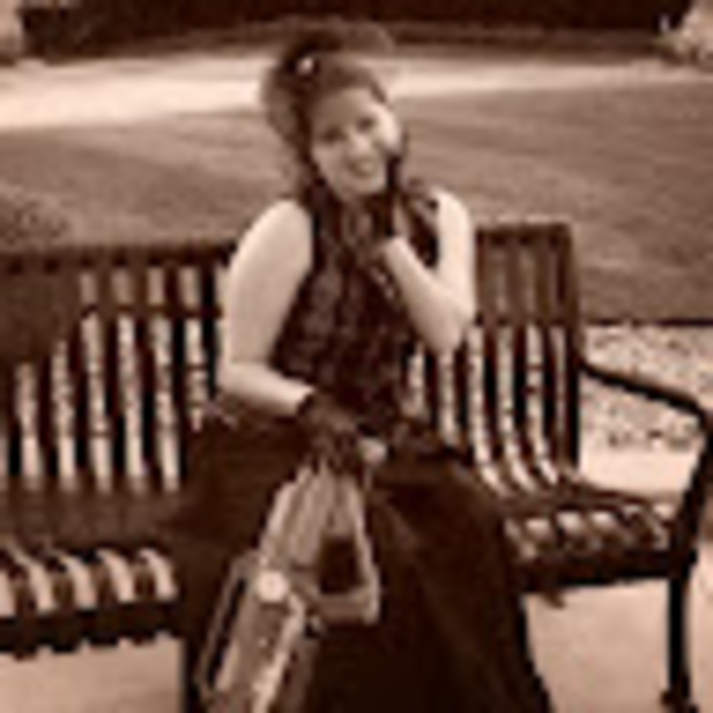 Meet your Posher, Alison